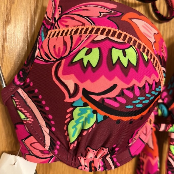 Xhilaration-Pink Sangria Push Up Bikini Top with tie neck and back straps - Picture 3 of 7